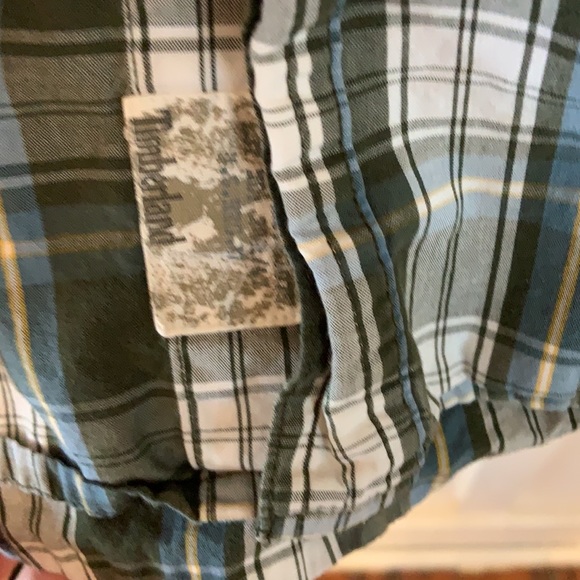 Men’s XL Timberland casual button down shirt.  Plaid print. - Picture 5 of 6